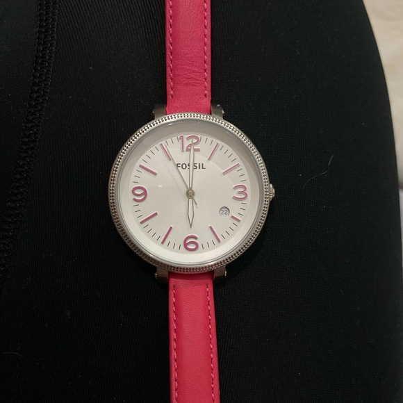 FOSSIL Watch - Picture 2 of 4